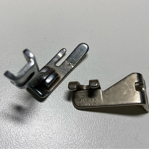 Singer Attachments for Special Zig Zag Sewing Machine Model 603 Touch & Sew - Picture 13 of 16